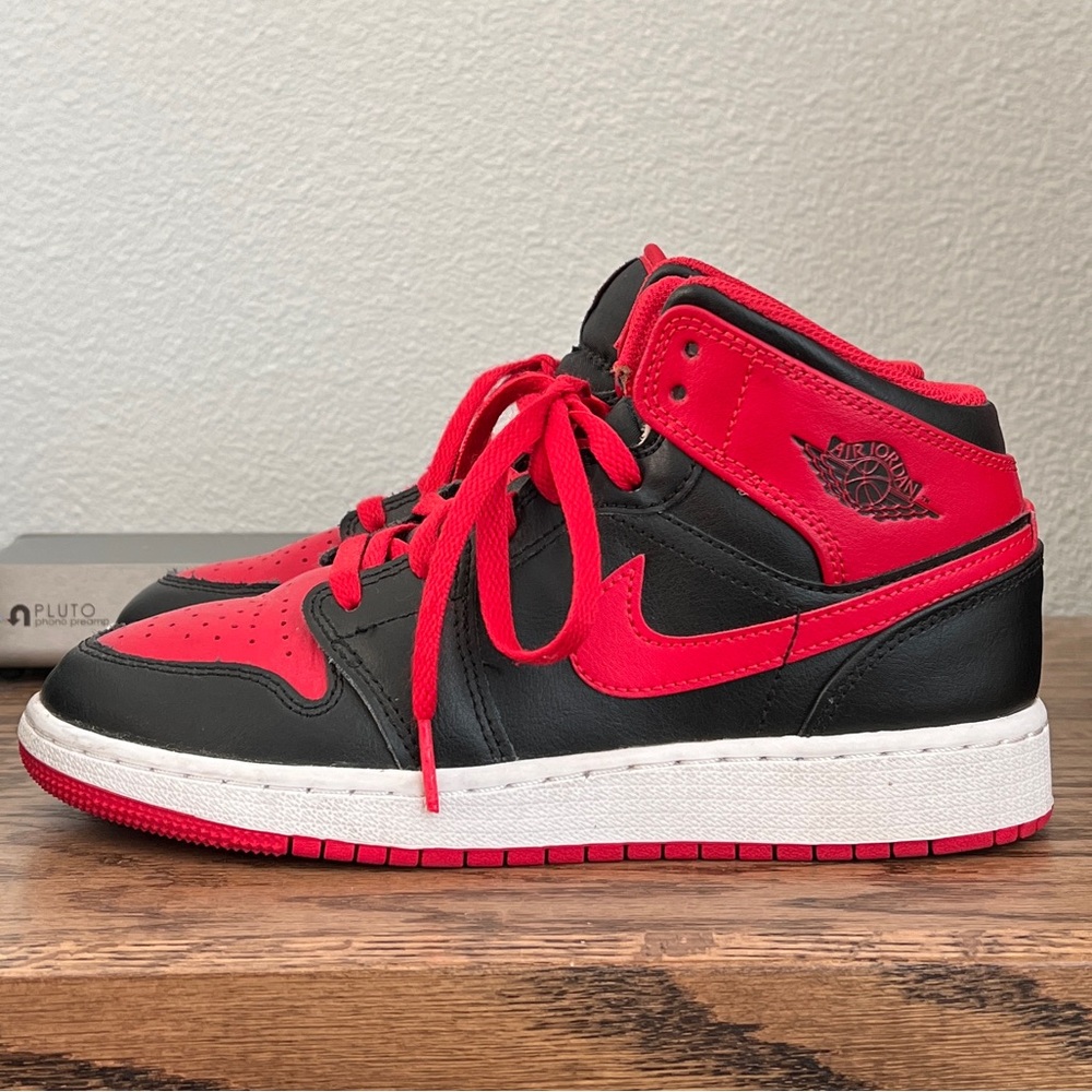 Jordan Ones Mid- Boys